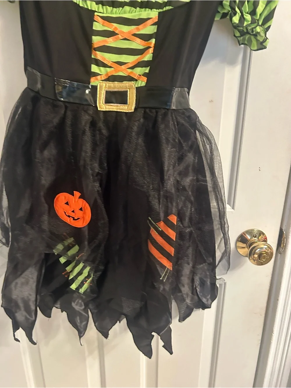 NWT-Girls Pumpkin Patch Black & Green Witch Costume with Orange Accents